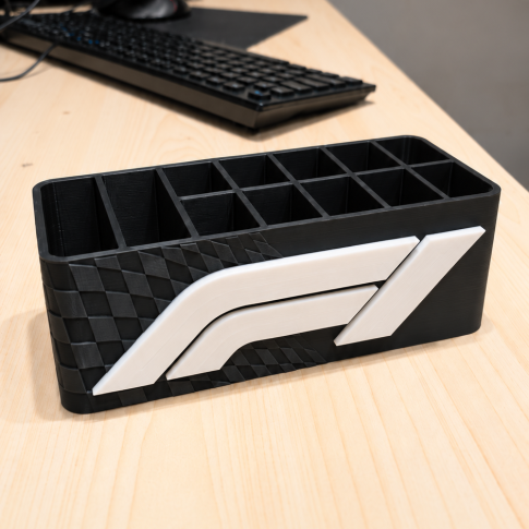Checkered Flag F1 Desk Organiser